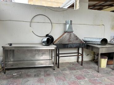 restoran masası: Mətbəx masası, Yeni, Açılmayan, Nerjaveyka, Dördbucaq masa