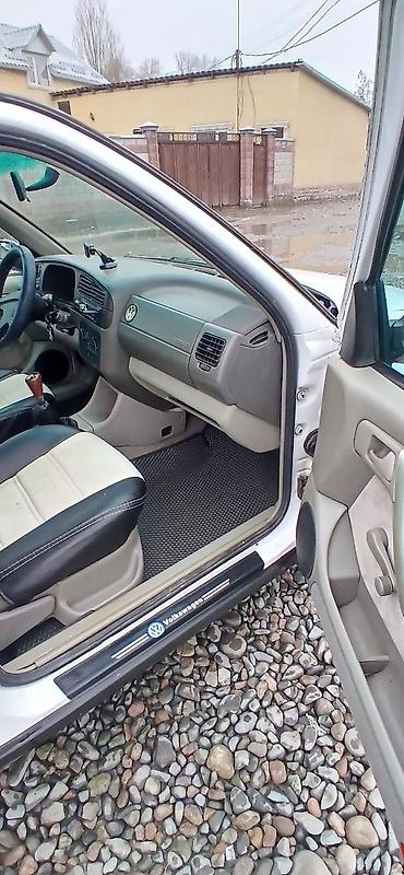 Volkswagen: Volkswagen Vento: 1997 г., 1.8 л, Механика, Бензин, Седан — 8
