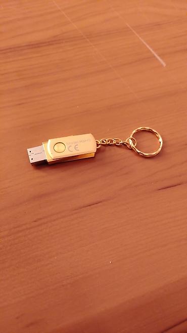 usb port: Flash kart Sandisk, 32 GB, USB port, Yeni — 2