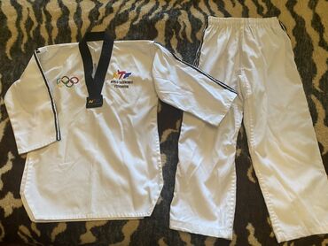 купить турник на стену: Taekvondo forması – WTF (World Taekwondo Federation) rəsmi loqolu