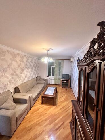 Uzunmüddətli kirayə mənzillər: Həzi aslanov metrosunun yanında,9 mərtəbənin,8-ci mərtəbəsində,2 — 2