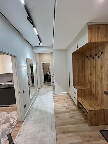 Гарнитуры для прихожей: Современная встроенная мебель и освещение для квартиры - Прихожая — 1