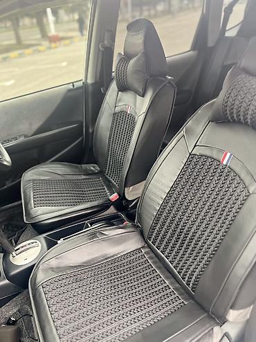 Honda: Honda Fit: 2005 г., 1.3 л, Вариатор, Бензин, Седан — 8