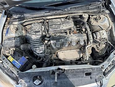 saturn sc: Honda Civic: 2002 г., 1.6 л, Автомат, Бензин, Седан — 6