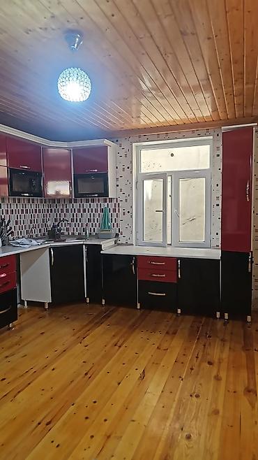 daraq desti: Ev üçün mebel dəsti təqdim olunur. Dəstə qonaq otağı və mətbəx üçün — 4
