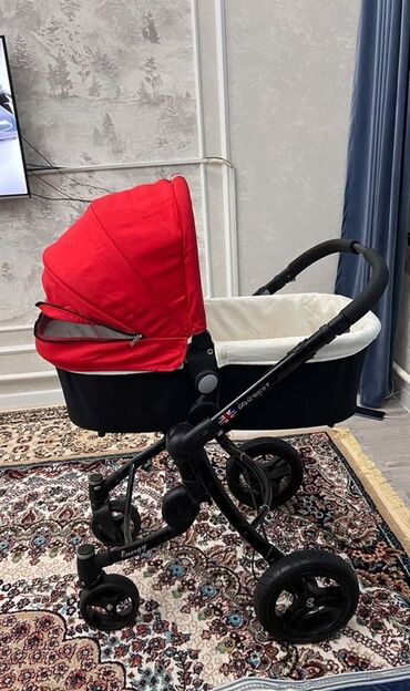 машина на пульт управление: Коляска, цвет - Черный