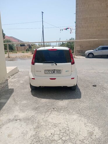 xacmaz masin satisi: Nissan Note: 1.5 л | 2012 г. Хэтчбэк