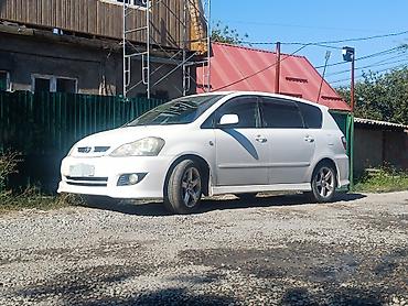 coroll: Toyota Avensis Verso: 2004 г., 2.4 л, Автомат, Газ, Минивэн — 2