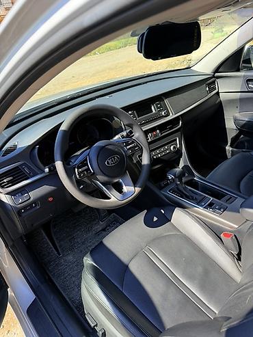 салон машина: Kia K5: 2021 г., 2 л, Автомат, Газ, Седан — 7