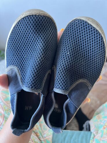 Детская обувь: Слипоны H&M размер 31 удобные на лето