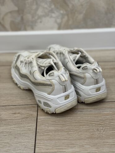 Кроссовки и спортивная обувь: Кроссовки, 37.5, Skechers, Б/у, цвет - Белый, Самовывоз