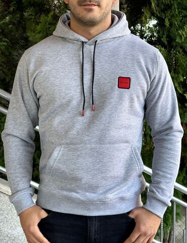 Duksevi: Muški duksevi M,L,XL,XXL veličine turske kvalitetne 1 kom. 3200 din na lalafo.rs — 1 Duksevi: Muški duksevi M,L,XL,XXL veličine turske kvalitetne 1 kom. 3200 din — 1