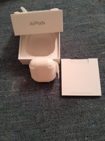 Qulaqlıq Apple AirPods 4 MXP63ZE/A
Orjinaldi
Qiymet 300
Yenidir