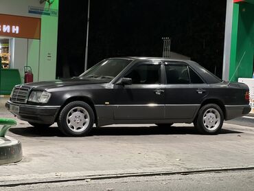 кожаный салон мерседес 124: Продаю мерседес W124 E200 Объем 2.0 КПП Механика 5 ступка Год 1991