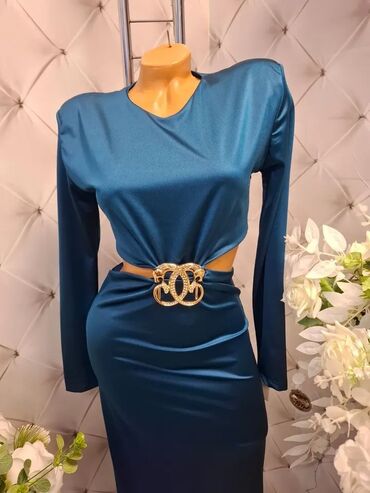 Haljine: I 12. Haljina. 4100 na lalafo.rs — 5 Haljine: I 12. Haljina. 4100 — 5