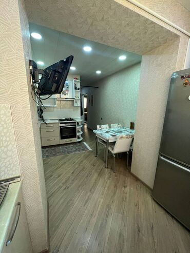 Köhnə tikili: Bakı, 3 otaqlı, Köhnə tikili, m. Həzi Aslanov, 80 kv. m — 10