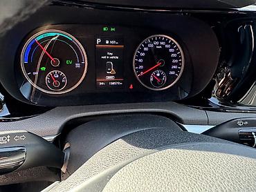 Kia K5: 2020 г., 2 л, Автомат, Гибрид, Седан — 2