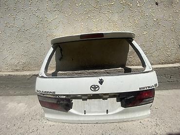 сотый крузак: Крышка багажника Toyota, Б/у, Оригинал — 1