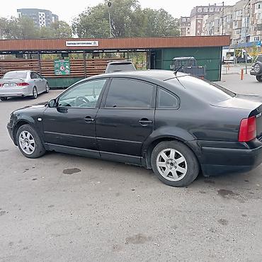 Volkswagen Passat: 2000 г., 1.6 л, Механика, Бензин, Седан