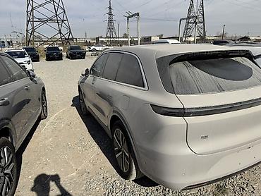 kia niro: Lixiang L6: 2025 г., 1.5 л, Гибрид, Кроссовер — 3