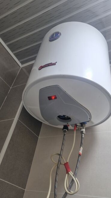 тэн для водонагревателя thermex: Накопительный водонагреватель Объем бака: 50 л, Thermex, Электрический, Регулятор температуры, Б/у