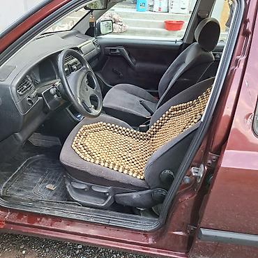 e34 2 5: Volkswagen Vento: 1992 г., 1.8 л, Автомат, Бензин, Седан — 8