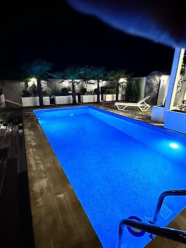 Günlük kirayə evlər: 80 kv. m, 2 otaqlı, İnternet — 4