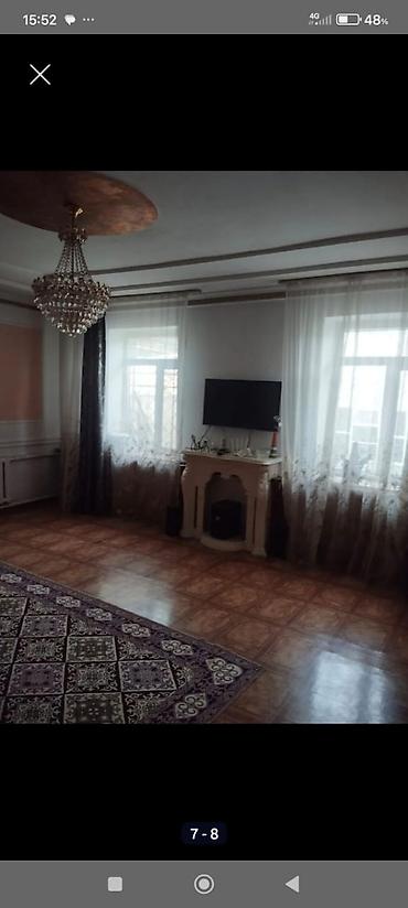 Продажа коттеджей и домов: Продаётся благоустроенный дом. - Планировка: просторная гостиная с — 9