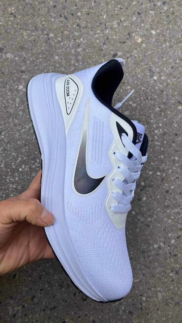 Sneakers & Athletic shoes: Nike, 45