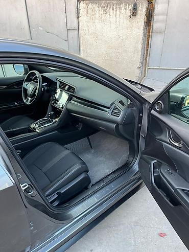 Honda: Honda Civic: 2021 г., 1.5 л, Автомат, Бензин, Хэтчбэк — 13