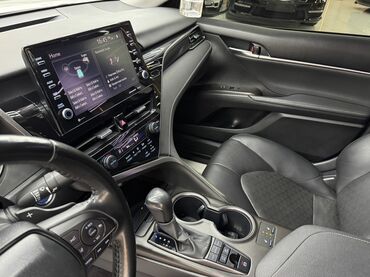 Toyota: Toyota Camry: 2022 г., 2.5 л, Автомат, Гибрид, Седан — 14