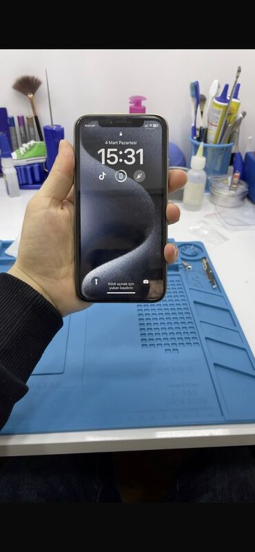 mate 40 pro: IPhone 15 Pro, 64 GB, Natural Titanium, Barmaq izi, Simsiz şarj, Face ID