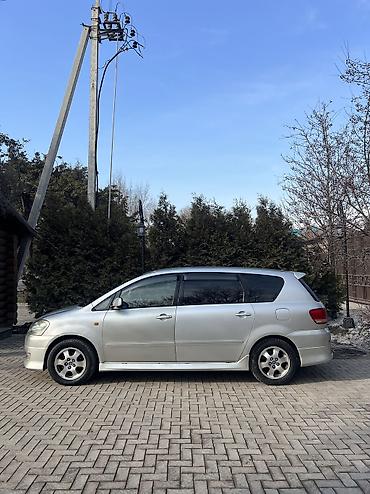 Toyota: Toyota Ipsum: 2003 г., 2.4 л, Автомат, Бензин, Минивэн — 7