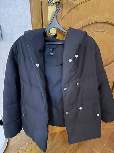 deri geyim: Kurtka, Bolonka, Qış, Bershka, S — 1