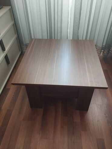 Divanlar: Transfomer Təcili olaraq satılır. Çox az istifadə olunub.Açılıb
