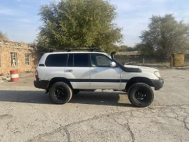 э 2: Toyota Land Cruiser: 1998 г., 4.5 л, Механика, Газ, Внедорожник — 1