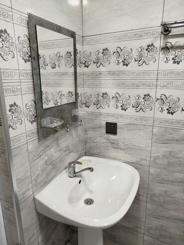 Otaqların uzunmüddətli kirayəsi: Görədil də Sürət qatarının düz qarşısında Azadlıq metrosuna gedən — 8