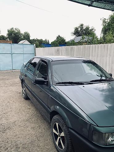 Транспорт: Volkswagen Passat: 1988 г., 1.8 л, Механика, Бензин, Седан — 4