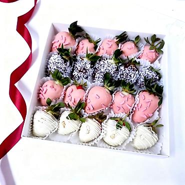 Кондитерские изделия, сладости: 8 Марта уже скоро 🌸 Бенто-торты и клубника в шоколаде принимаю по — 13