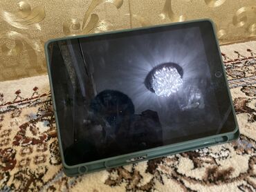 ipad 9th generation price kyrgyzstan: Планшет, Apple, память 64 ГБ, 10" - 11", Wi-Fi, Б/у, Классический цвет - Серебристый