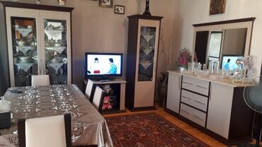 əmlak: Поселок Бинагади 3 комнаты, 68 м², Нет кредита, Свежий ремонт
