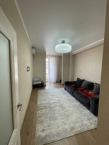 аш тоо: 2 комнаты, 58 м², Элитка, 3 этаж, Евроремонт