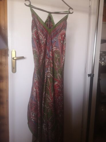 haljina svila: Bоја - Šareno, Drugi stil, Na bretele