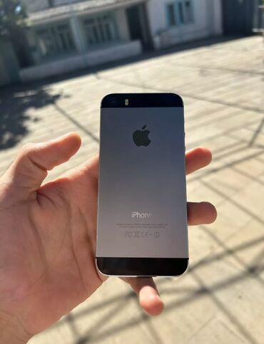 iphone lenkeran: IPhone 5s, 16 GB, Qara, Simsiz şarj