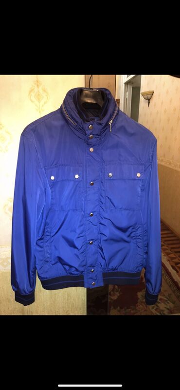 kisi geyimleri kurtkalar: Куртка Zara, L (EU 40), цвет - Синий