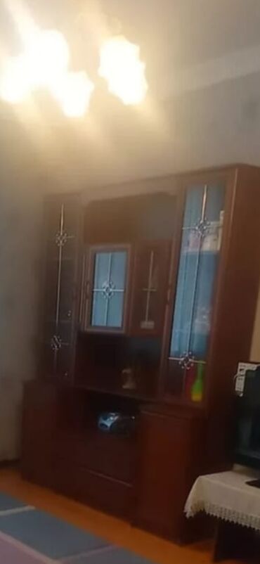 Qonaq otağı dəstləri: İşlənmiş, Servant, Azərbaycan