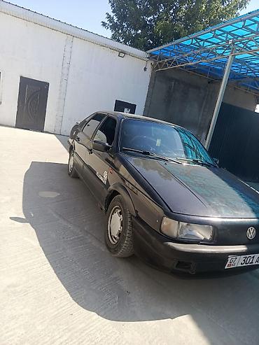 чехол для паспорта: Volkswagen Passat: 1991 г., Седан — 2
