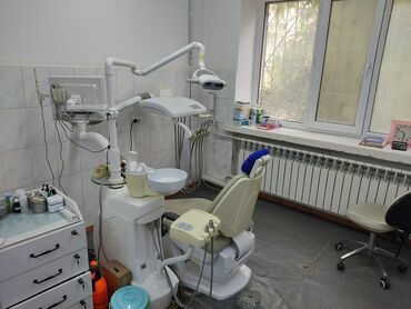 стоматологическую креслу: Продаю оборудование для стоматологического кабинета 2