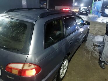 Toyota: Toyota Avensis: 2002 г., 1.8 л, Механика, Газ, Универсал