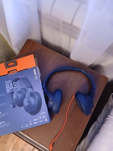 qulaqlıqlar bakı: JBL Tune 720BT simsiz qulaqlıq - Pure Bass səs texnologiyası: güclü — 3